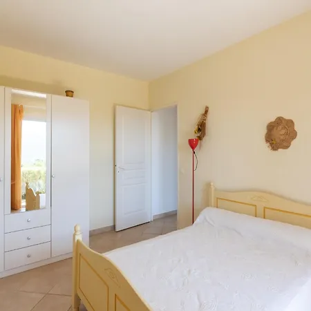 Spacious With Pool Villa *