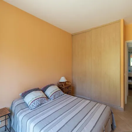 Villa Spacious With Pool Santʼ Andrea-dʼOrcino