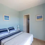 Spacious With Pool Villa