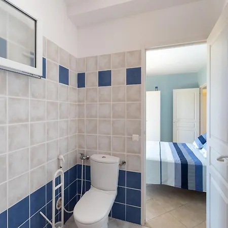 Spacious With Pool Villa