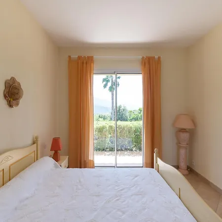 Spacious With Pool Villa