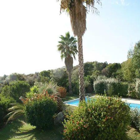 Villa Spacious With Pool *