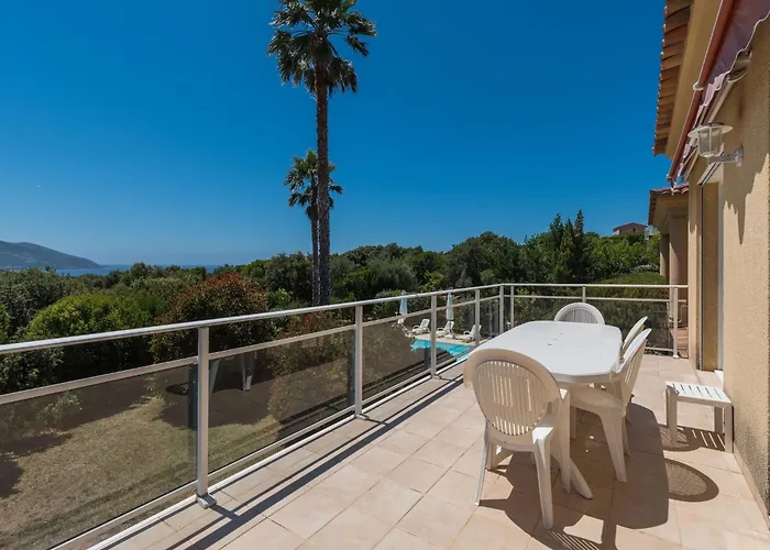 Spacious With Pool Santʼ Andrea-dʼOrcino